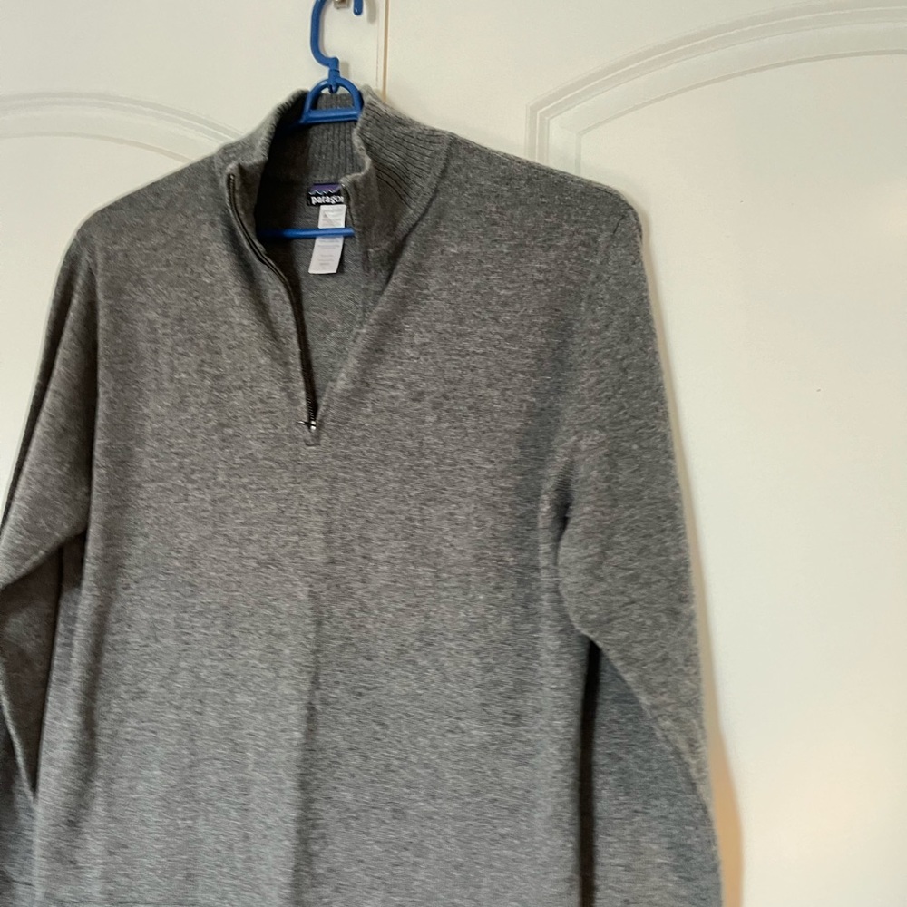 Patagonia lambswool blend half zip up Men’s sweater size L - Picture 2 of 6